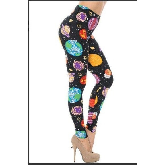Plus Size Womens Buttery Soft Planet In Space Leggings | Buttery Soft Leggings - Picture 5 of 7